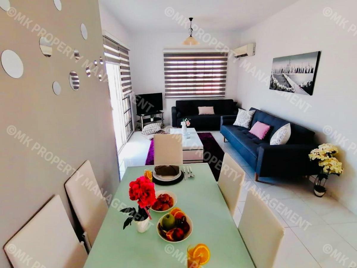 Lysia Sea-View Apartment Larnaca Exteriér fotografie