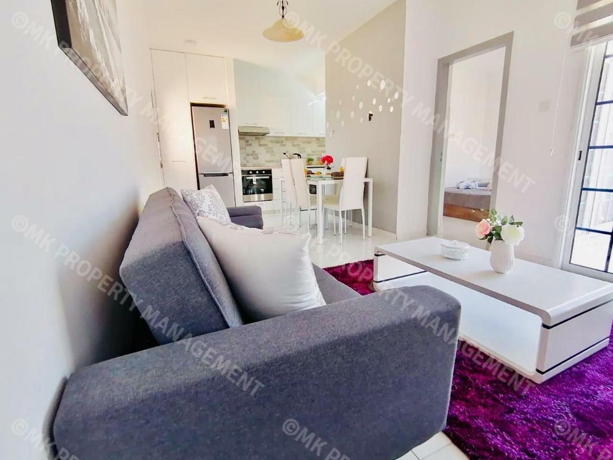 Lysia Sea-View Apartment Larnaca Exteriér fotografie
